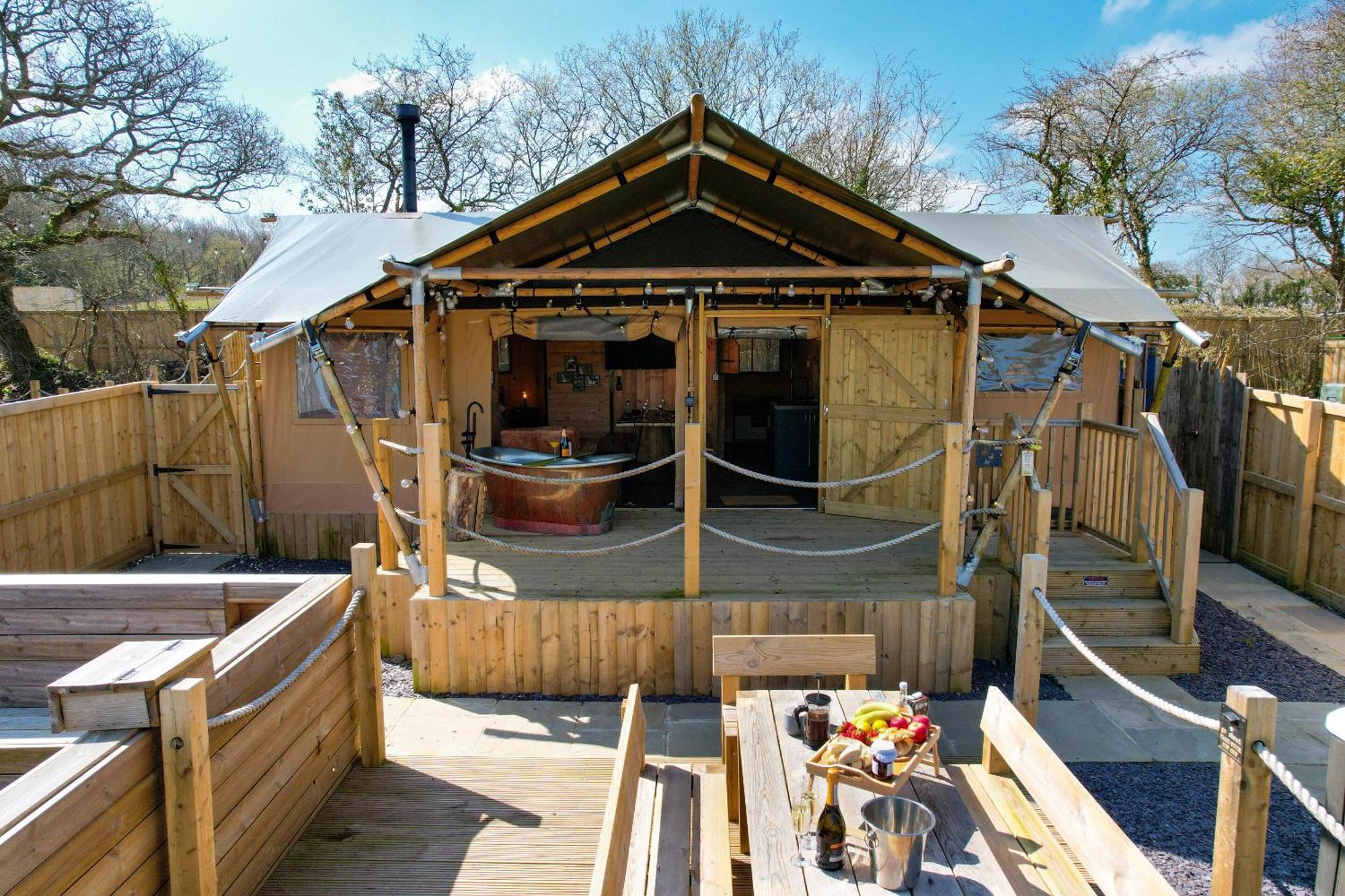 Jungle Book Safari Tent Tenby Exterior photo