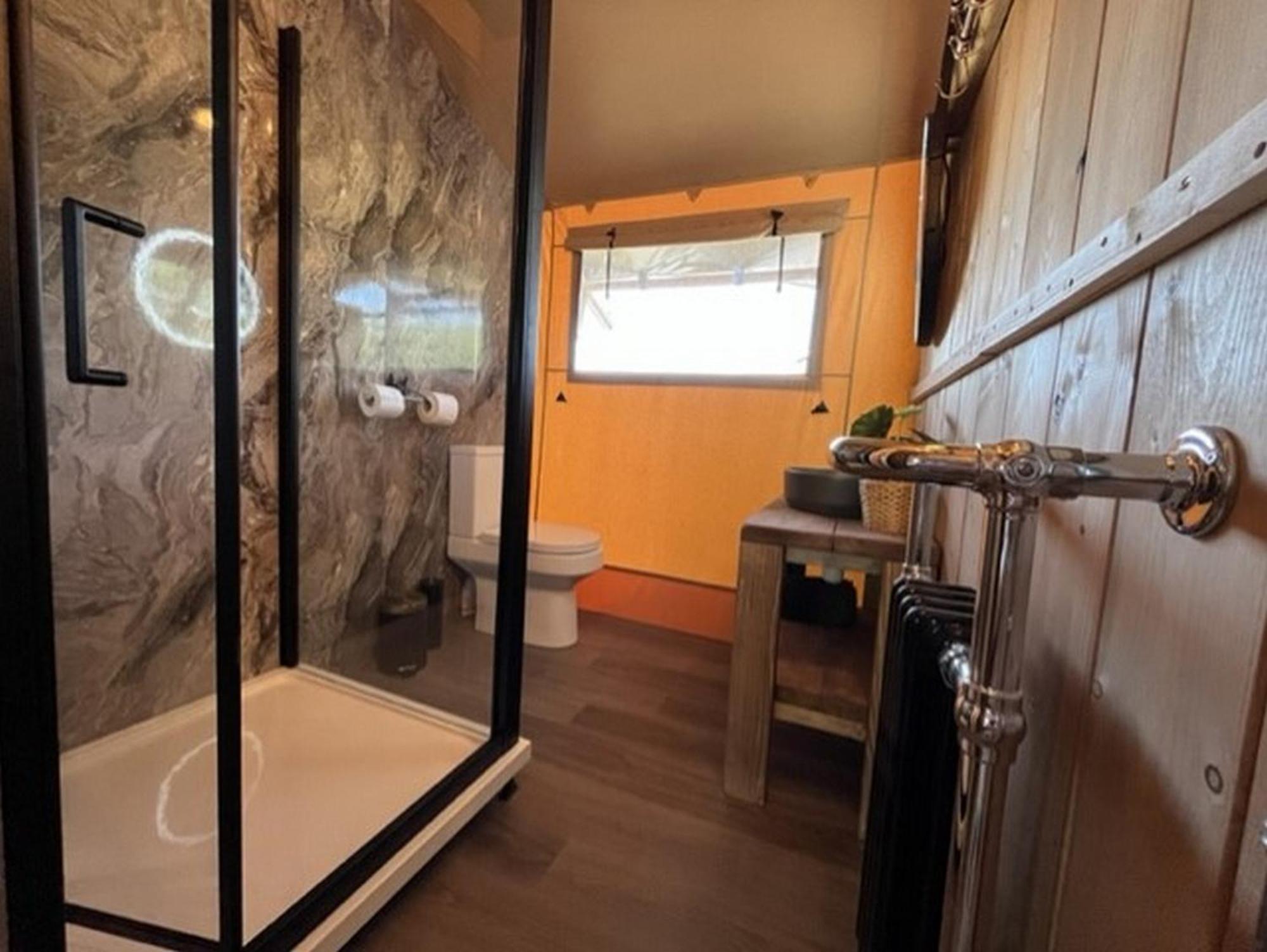 Jungle Book Safari Tent Tenby Room photo